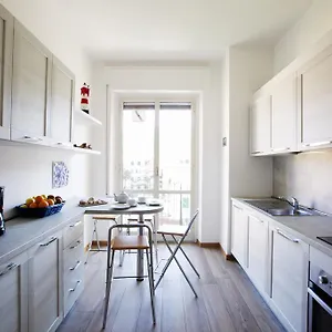 https://riviera-apartments.hotelitalianriviera.com