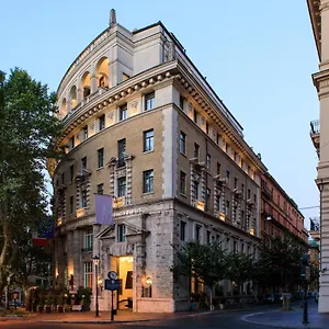 Otel Grand Palace *****